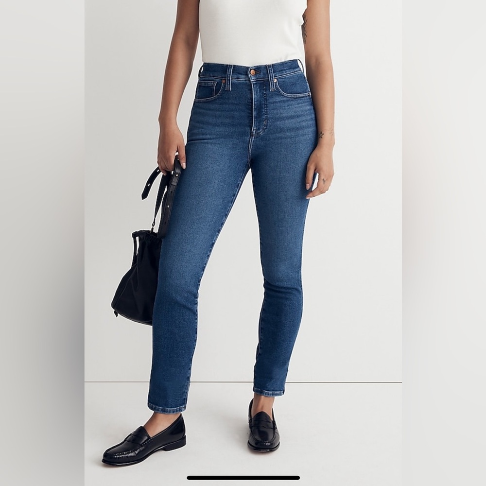 Madewell Curvy High-Rise Stovepipe Jeans